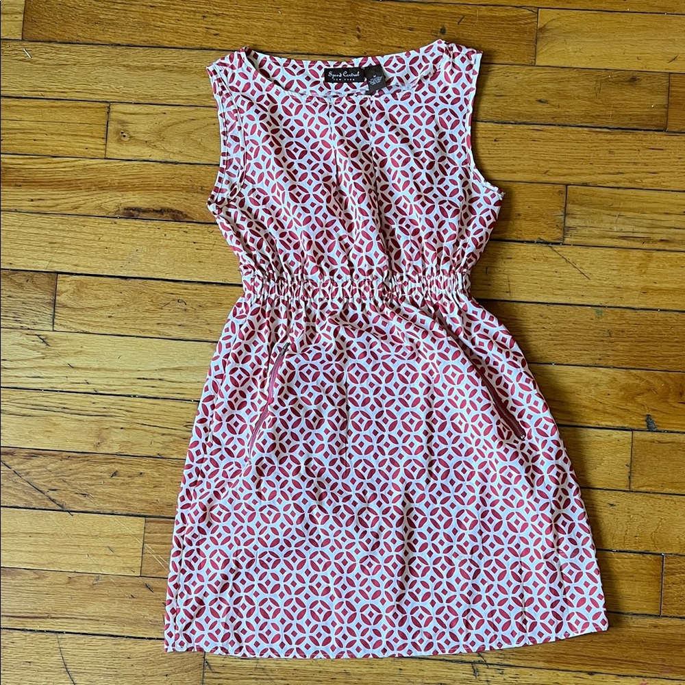 Stylish Red and White Patterned Dress